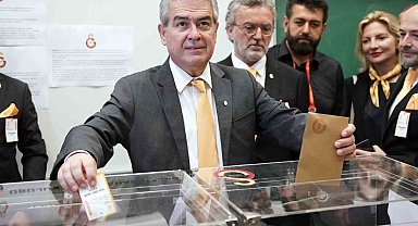 Süheyl Batum oyunu kullandı