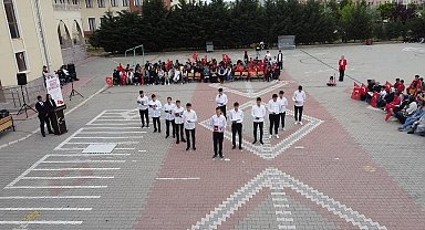 Şuhut'ta 19 Mayıs coşkuyla kutlandı