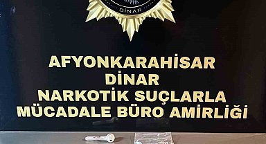 Şüphe üzerine durdurulan araçta uyuşturucu ve ruhsatsız tüfek ele geçirildi