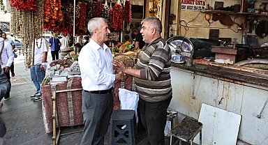 Tahmazoğlu esnaf ve vatandaşlarla bir araya geldi