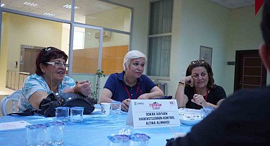 Tarsus'ta 1. Sokak Hayvanları Çalıştayı yoğun ilgi gördü