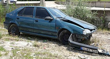 Tavşanlı'da bir kişinin yaralandığı trafik kazası kamerada