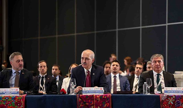 TBMM Başkan Kurtulmuş: "Kadına karşı şiddetin önlenmesinde Türkiye olarak son yıllarda önemli mesafeler kat ettiğimizi sevinerek ifade ediyorum"