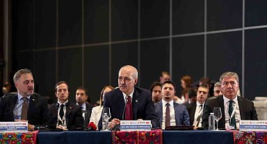 TBMM Başkan Kurtulmuş: "Kadına karşı şiddetin önlenmesinde Türkiye olarak son yıllarda önemli mesafeler kat ettiğimizi sevinerek ifade ediyorum"