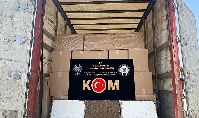 TEM otoyolunda 1 milyon 540 bin içi dolu makaron ele geçirildi