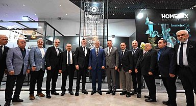 Ticaret Bakanı Ömer Bolat HOMETEX Fuarını ziyaret etti