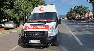 Trafikten men edilen sahte plakalı ambulansla kaçak sigara ticareti polise takıldı