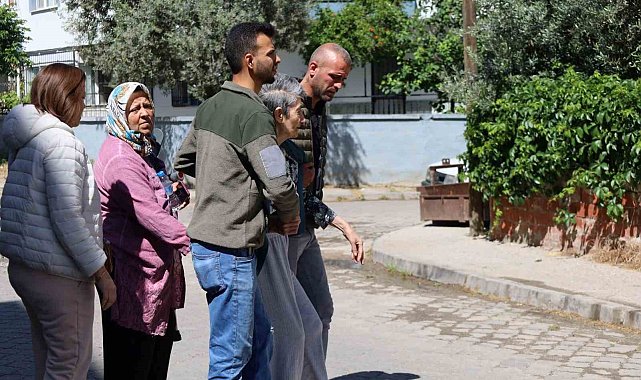 Turgutlu'da ev yangını: 1'i ağır 5 yaralı
