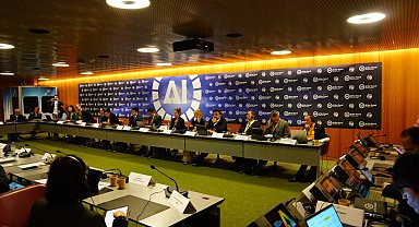 Turkcell, yapay zeka vizyonunu Cenevre'de dünya ile paylaştı