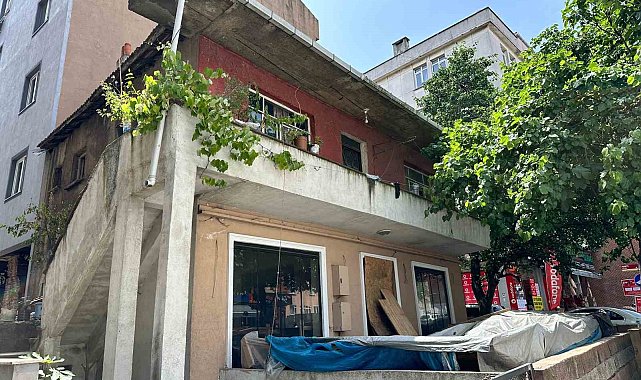 Ümraniye'de miras cinayeti: Annesi ve kardeşini öldürdü