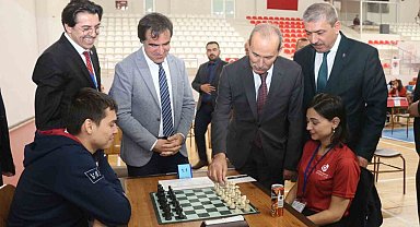 ÜNİLİG Satranç Türkiye Şampiyonası, Sivas'ta başladı