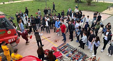 Üniversite öğrencilerine orman yangınlarına müdahale eğitimi