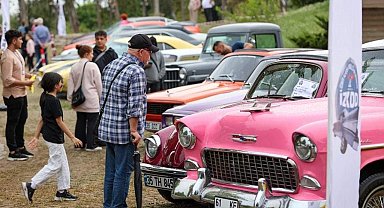 Urla'da 12. Klasik Otomobil Şöleni