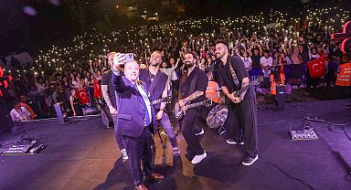 Uşaklı gençler müziğe doydu