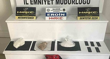 Uyuşturucu tacirleri, çizgi film karakteri Mickey Mouse karakterini zula olarak kullanıp uyuşturucu sakladı