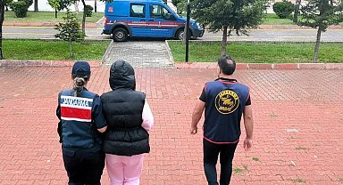 Uyuşturucu ticaretinden 22 yıl hapsi bulunan kadın operasyonla yakalandı