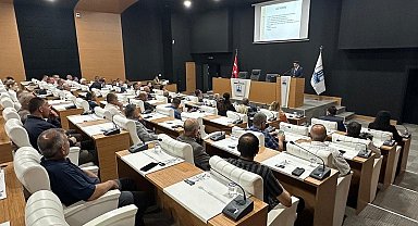 Vali İlhami Aktaş, muhtarlarla bir araya geldi