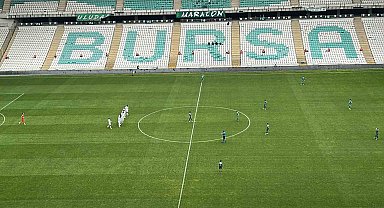 Vanspor FK oyuncularından Bursaspor maçında protesto