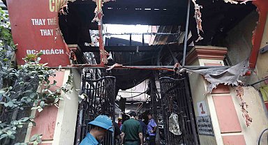 Vietnam'da apartmanda yangın: 14 ölü, 6 yaralı