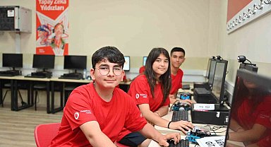 Vodafone Vakfı ve Habitat Derneği'nden gençler için 'yapay zeka' projesi