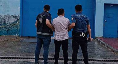 Yağma suçundan hapis cezasıyla aranan şahsı polis kıskıvrak yakaladı