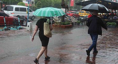 Yağmur sonrası oluşan gökkuşağı hayran bıraktı