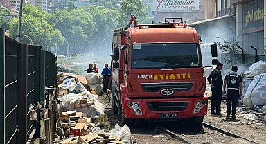 Yanan kartonlar ekipleri harekete geçirdi