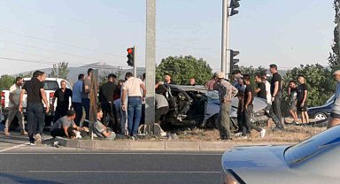 Yatağan'da feci kaza: 1'si ağır 4 yaralı