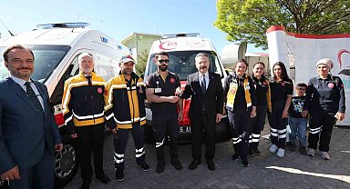 Yeni ambulansların devir teslim töreni gerçekleşti