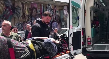 Yolun karşısına geçmek isteyen yaşlı kadına hafif ticari araç çarptı