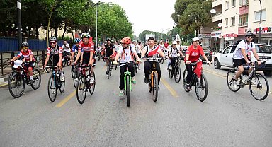 Yunusemre'de pedallar 19 mayıs için çevrildi