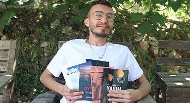 Yüzde 96 engeli bulunan MS hastası genç, yazdığı kitaplarla hayata tutunuyor