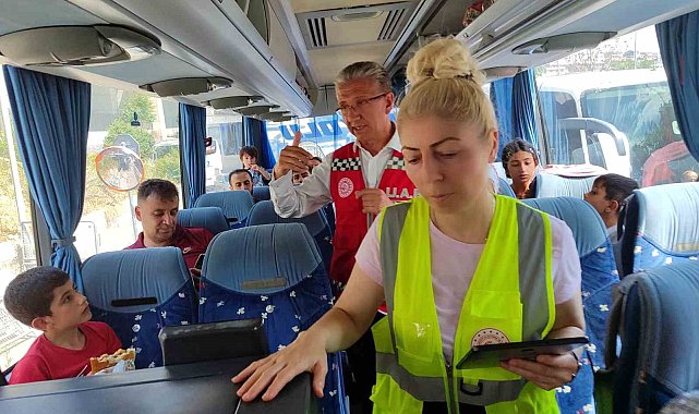 15 Temmuz Demokrasi Otogarı'nda "emeklilere yüzde 20 indirim kampanyasına" yönelik denetim