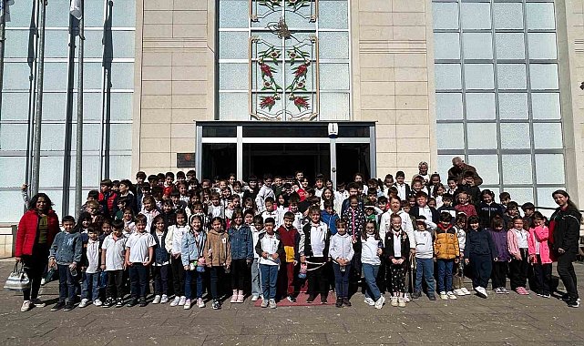 2 bin 825 kişi müzeyi ziyaret etti
