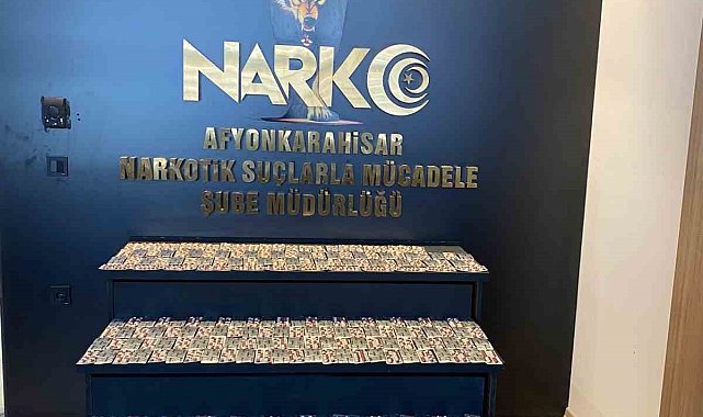 4 bin 259 adet uyuşturucu hapla yakalanan iki kişi tutuklandı
