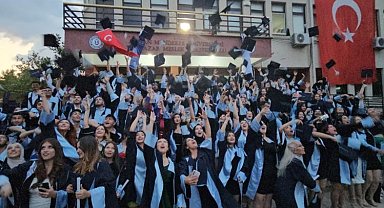 ADÜ Atça ve Yenipazar MYO'da mezuniyet sevinci