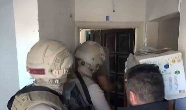 Alanya'da helikopter destekli uyuşturucu operasyonu