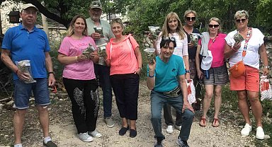 Alman turistler yıllardır aradıkları şifayı Antalya'nın doğasında buldular