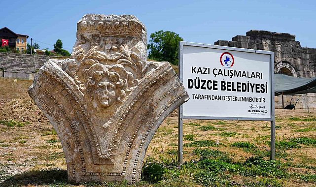 Antik kentin restorasyonu devam ediyor