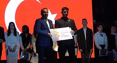 Bafra'da şiir dinletisi ve yarışması