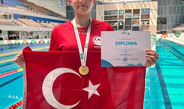 Başarılı yüzücü Emine, Bakü'den Denizli'ye altın madalya getirdi