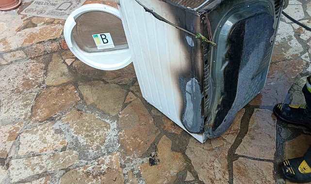 Çamaşır makinesinde çıkanyangın büyümeden söndürüldü