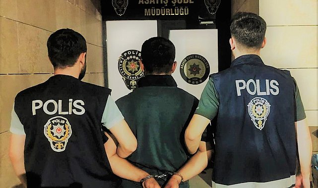 Cezaevi firarisi olan ve 3 yıl hapis cezasıyla aranan şahsı polis yakaladı