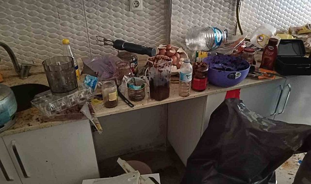Çöp ev mahkeme kararı ile temizlenebildi