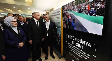 Cumhurbaşkanı Erdoğan, Filistin sergisini gezdi