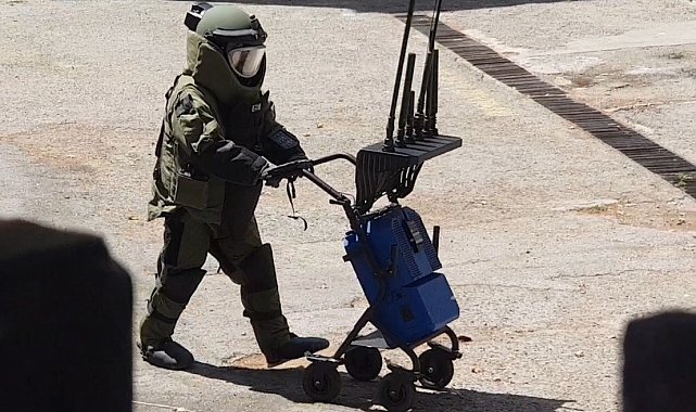 Edremit Devlet Hastanesi'nde bomba paniği tatbikat çıktı