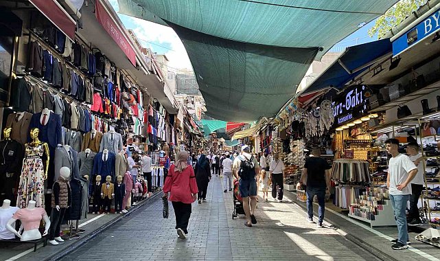 Eminönü - Mahmutpaşa'da Kurban Bayramı hareketliliği