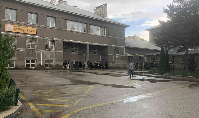 Erzurum'da YKS heyecanı başladı