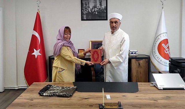 Filipinli kadın Bursa'da müslüman oldu