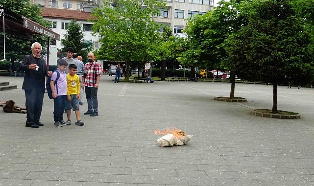 Gazze'deki soykırıma Artvinli akademisyenden dramatik tepki